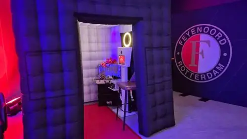 Opblaasbare Photobooth in zwart